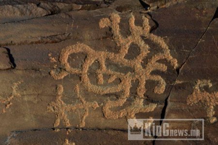 ДУНДГОВИЙН ДОЛООН ГАЙХАМШГИЙН НЭГ ДЭЛ УУЛ ДЭЛХИЙД ГАРАХ ДӨХӨЖ БАЙГАА