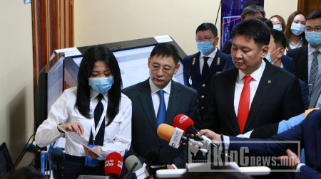 Ерөнхий сайд У.Хүрэлсүх: Халдварыг дотооддоо алдахгүйн төлөө анхаарал сэрэмжтэй байж, хараа хяналтаа улам сайжруулах ёстой