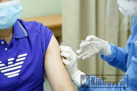 И-Март нийт ажилтнуудаа вакцинжуулалтад хамруулж эхэллээ